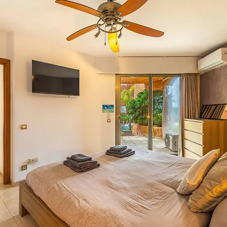 Bahia Menceyes Private Jacuzzi